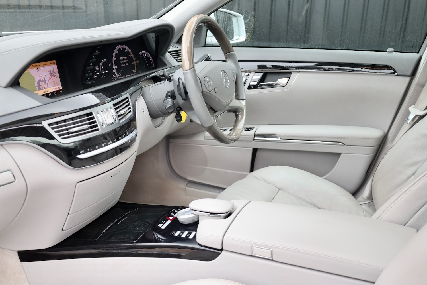 Used Mercedes-Benz S Class 2011 for sale - 77655999: Photo 11