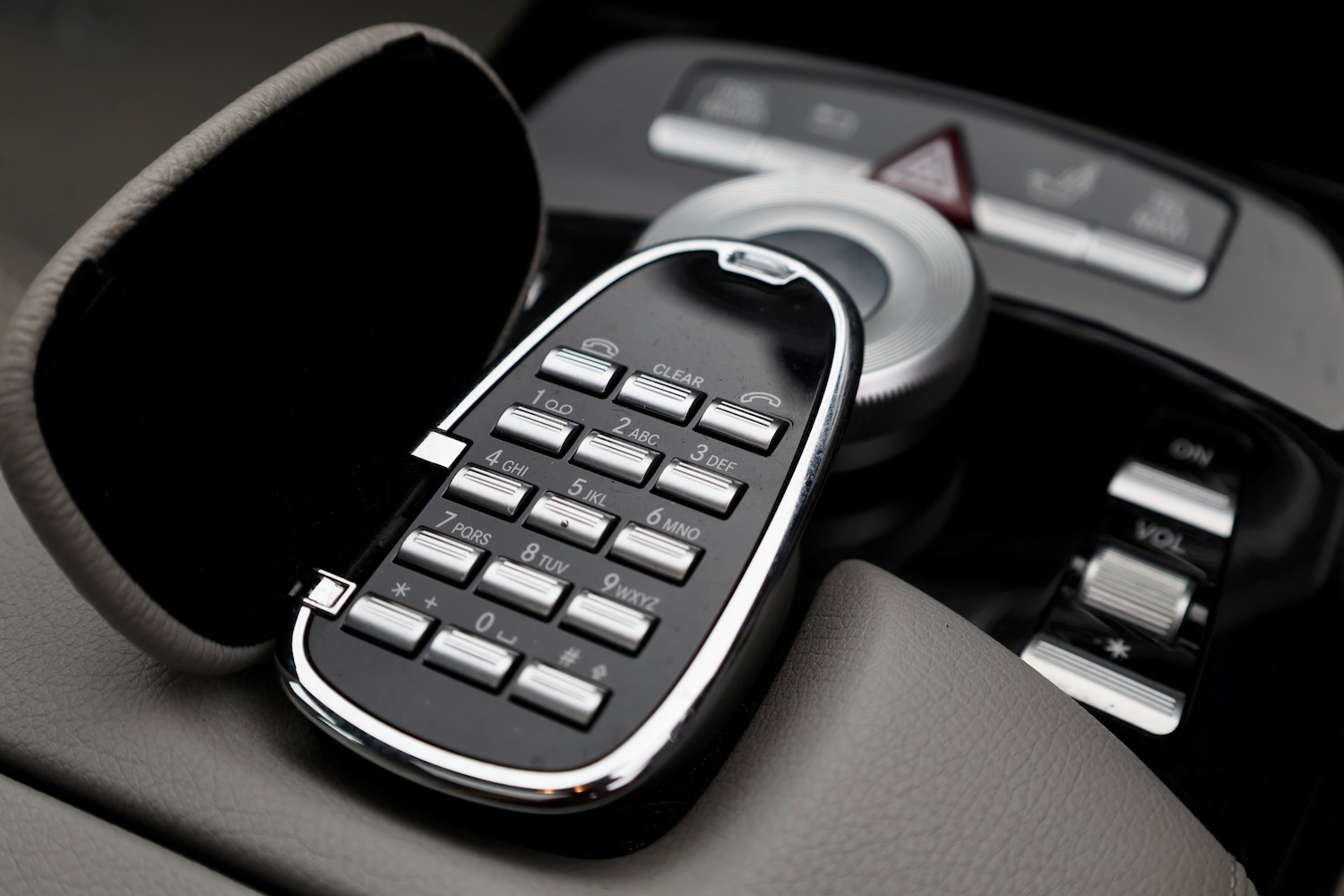 Used Mercedes-Benz S Class 2011 for sale - 77655999: Photo 35