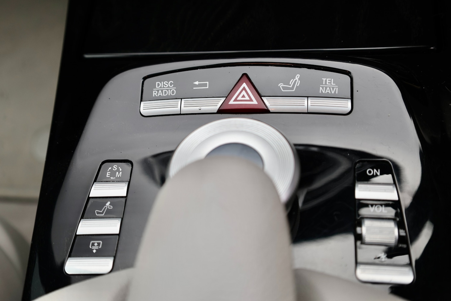 Used Mercedes-Benz S Class 2011 for sale - 77655999: Photo 36