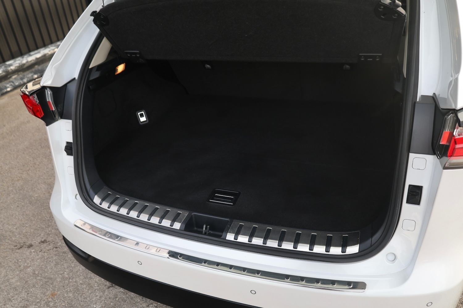 Used Lexus NX 2017 for sale - 76411473: Photo 26