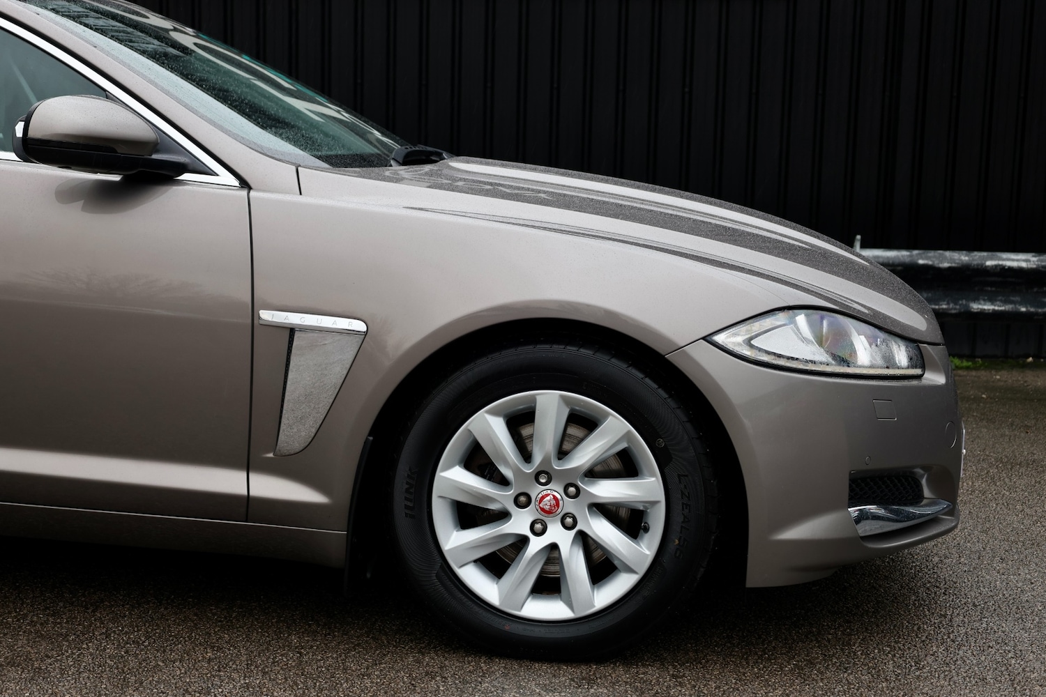 Used Jaguar XF 2012 for sale - 77500683: Photo 16
