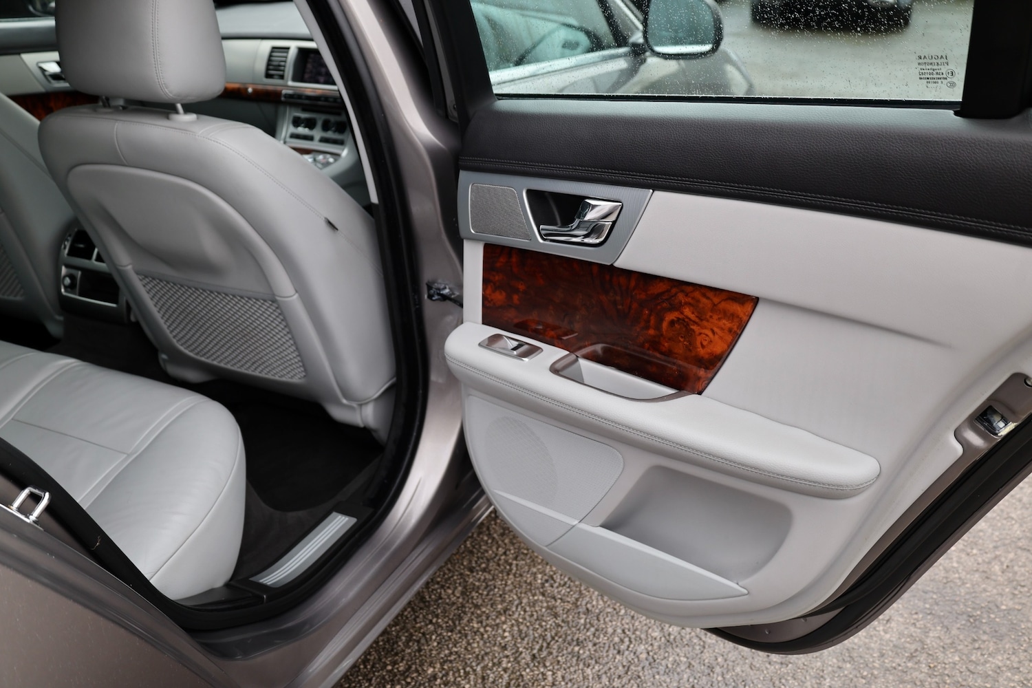 Used Jaguar XF 2012 for sale - 77500683: Photo 20