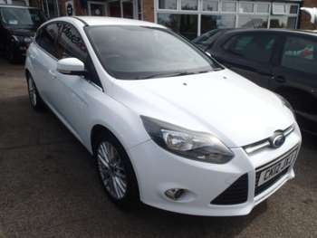 2012 (12) - 1.6 Zetec Euro 5 5dr