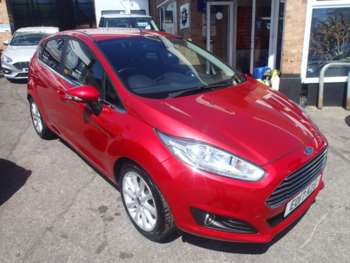 2017 (17) - 1.0 EcoBoost Titanium 5dr