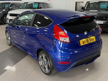Used Ford Fiesta 2016 for sale - 78943184: Photo