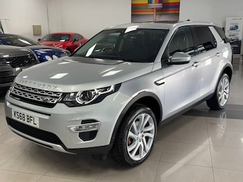 Used Land Rover Discovery Sport 2018 for sale - 76038973: Photo