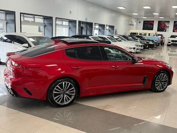 Used Kia Stinger 2018 for sale - 78320395: Photo
