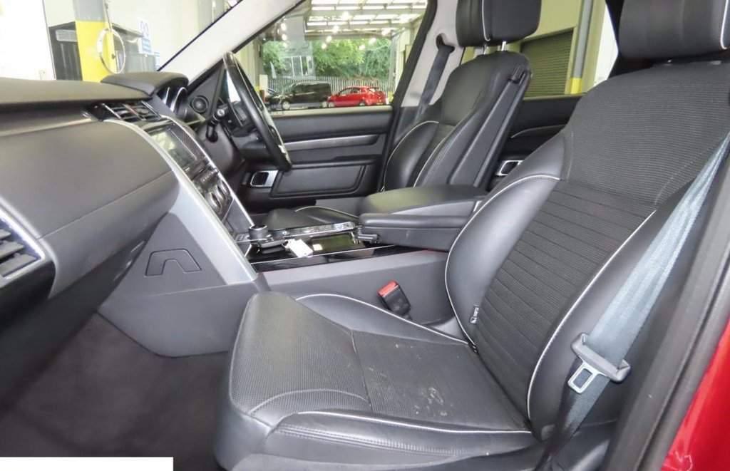 Used Land Rover Discovery 2017 for sale - 76291753: Photo 2