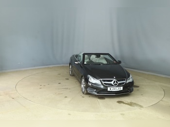 Used Mercedes-Benz E Class 2014 for sale - 78570279: Photo