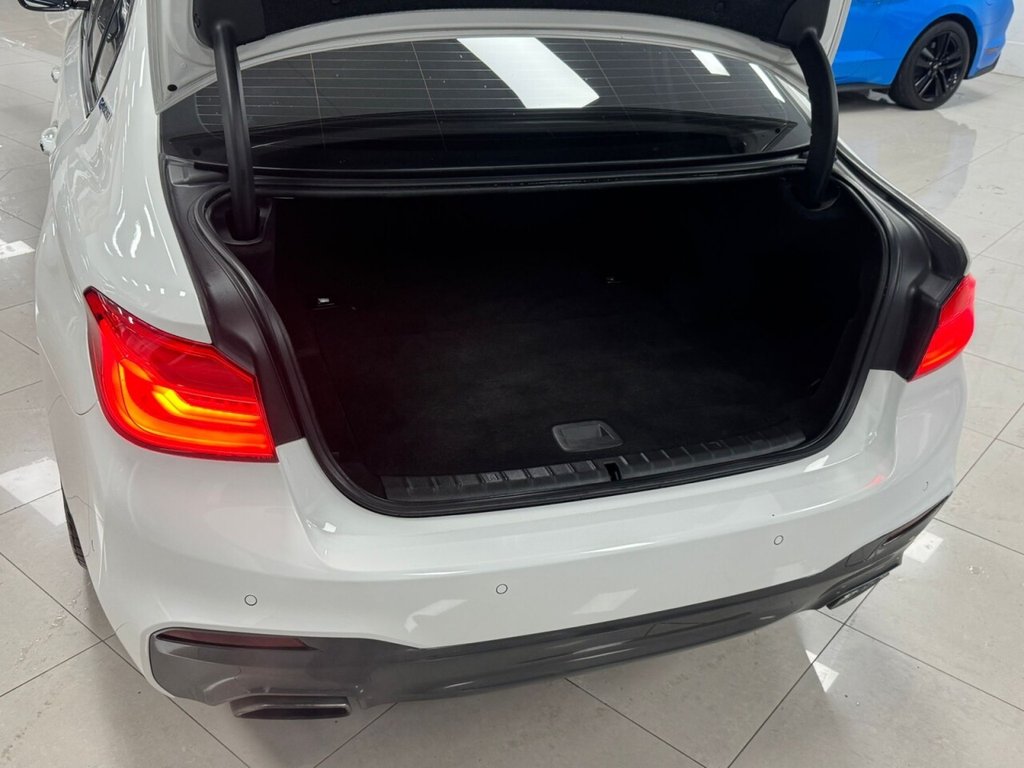 Used BMW 5 Series 2017 for sale - 76631996: Photo 14