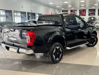 Used Nissan Navara 2020 for sale - 75062629: Photo