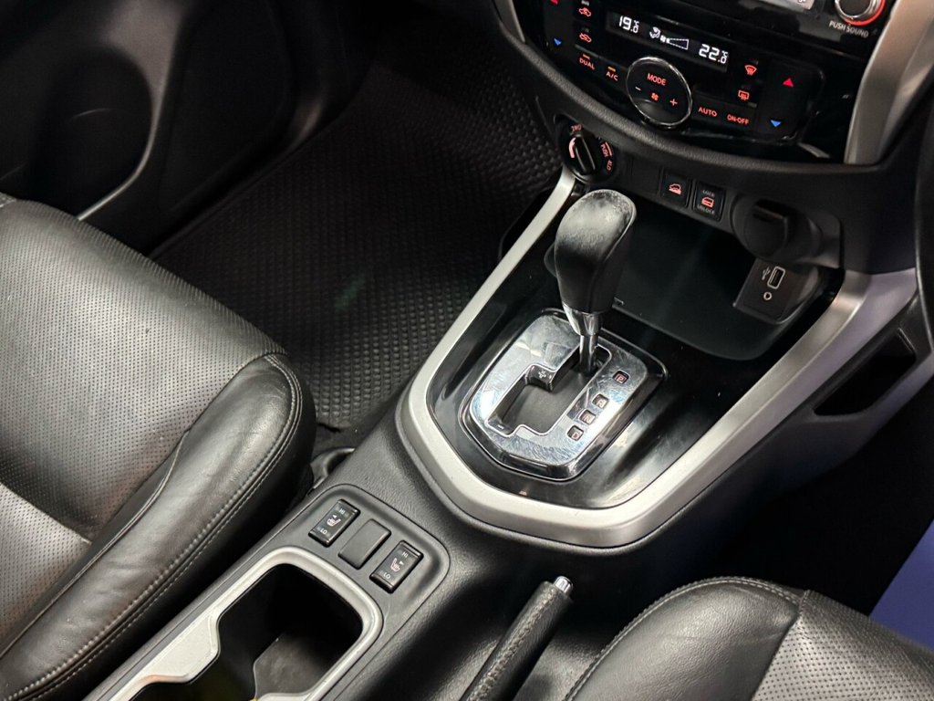 Vehicle 33