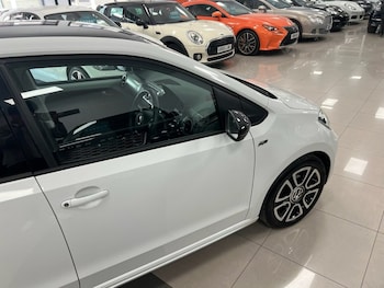Used Volkswagen up! 2020 for sale - 79550940: Photo