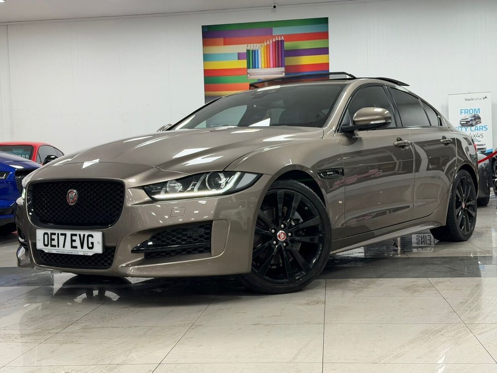 Used Jaguar XE 2017 for sale - 76496323: Photo 1