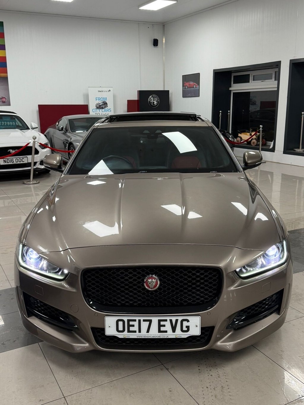 Used Jaguar XE 2017 for sale - 76496323: Photo 11