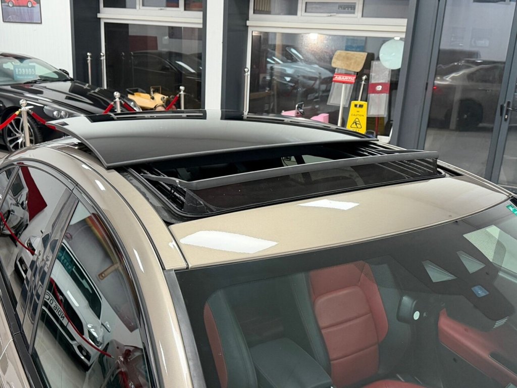 Used Jaguar XE 2017 for sale - 76496323: Photo 15