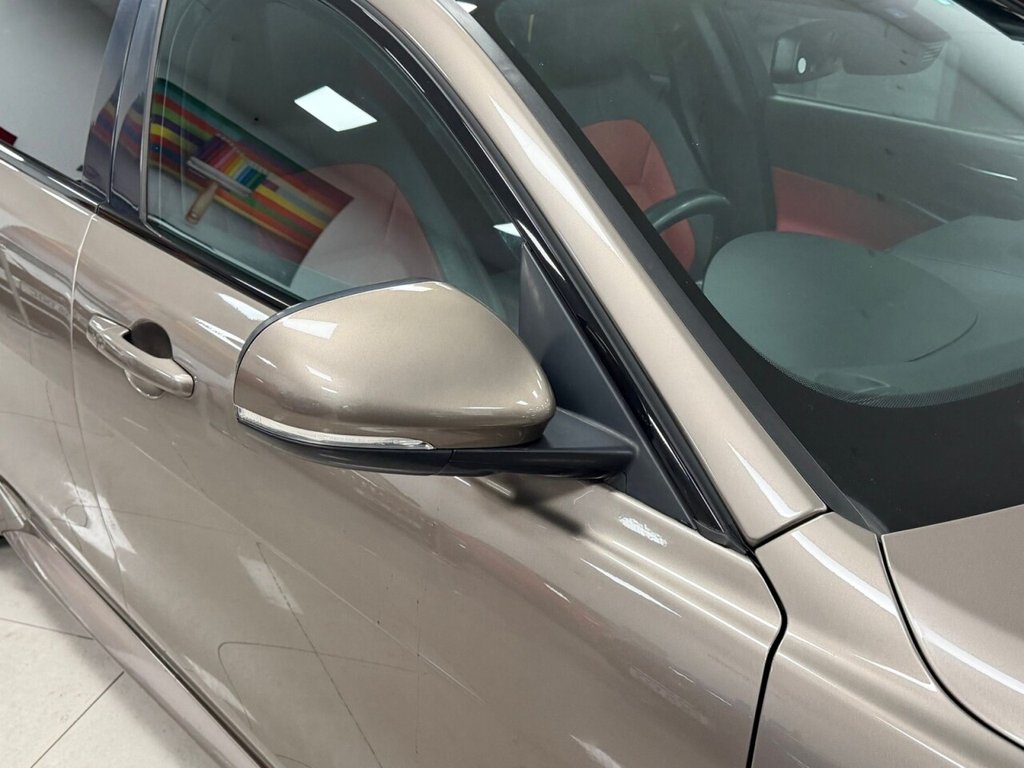 Used Jaguar XE 2017 for sale - 76496323: Photo 17