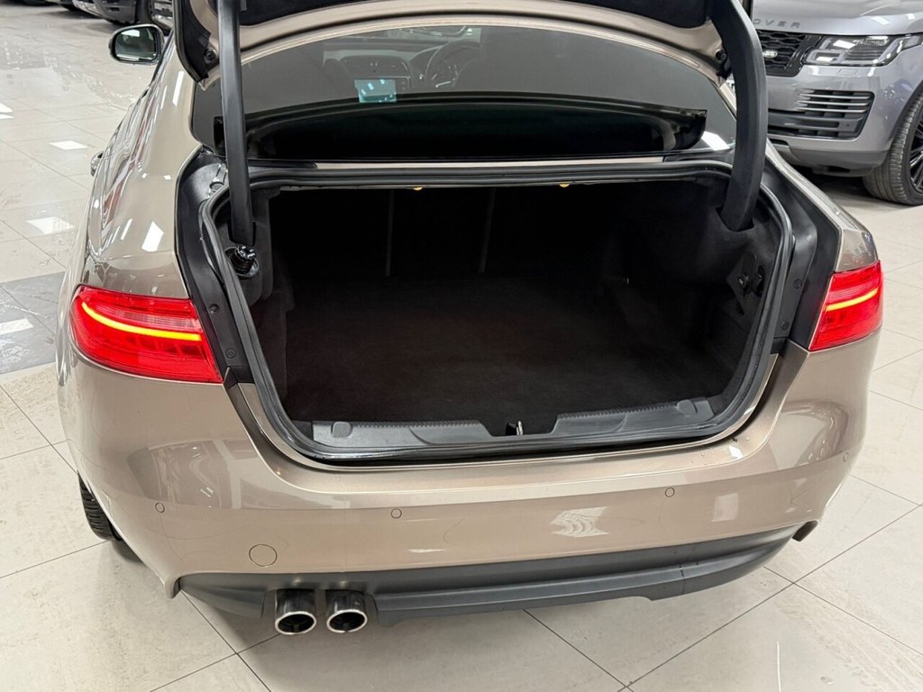 Used Jaguar XE 2017 for sale - 76496323: Photo 19