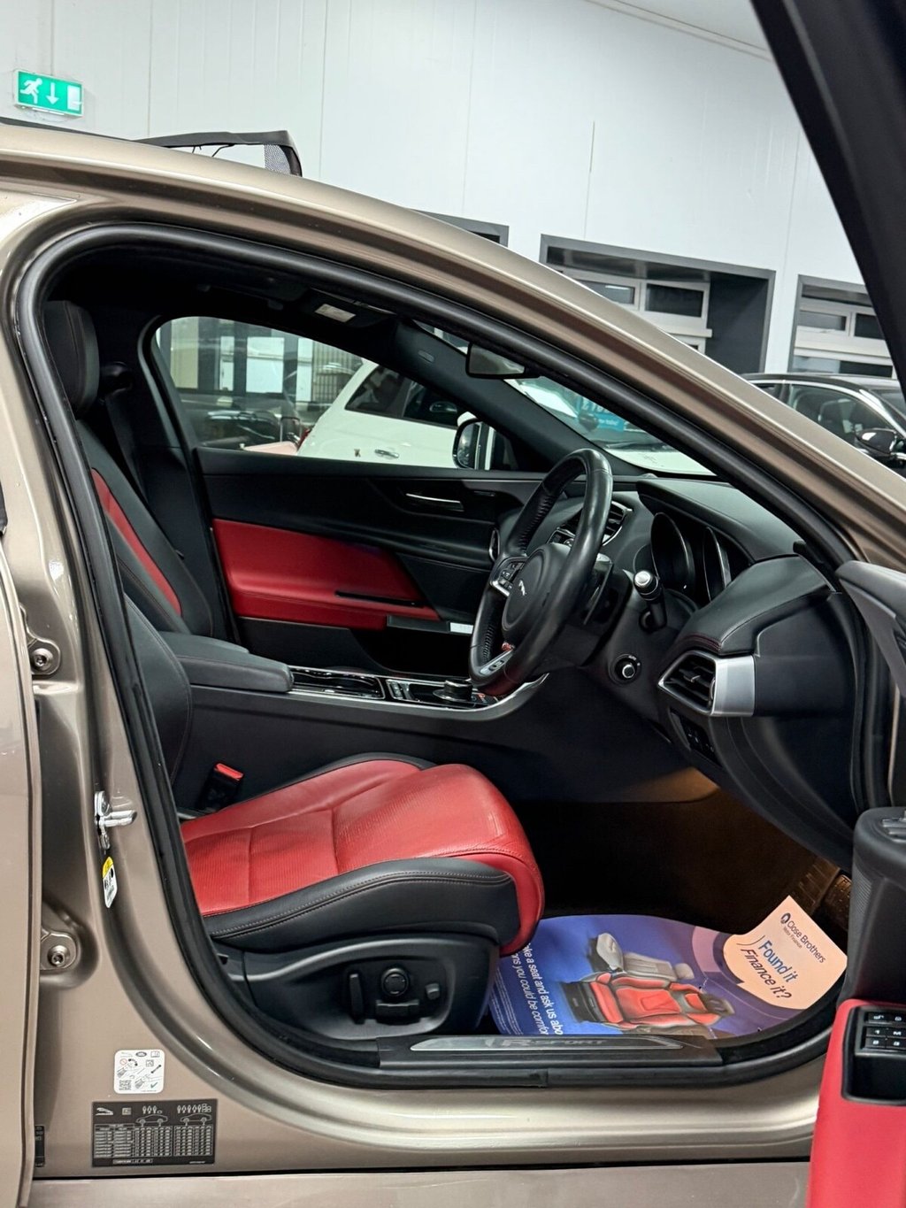 Used Jaguar XE 2017 for sale - 76496323: Photo 30