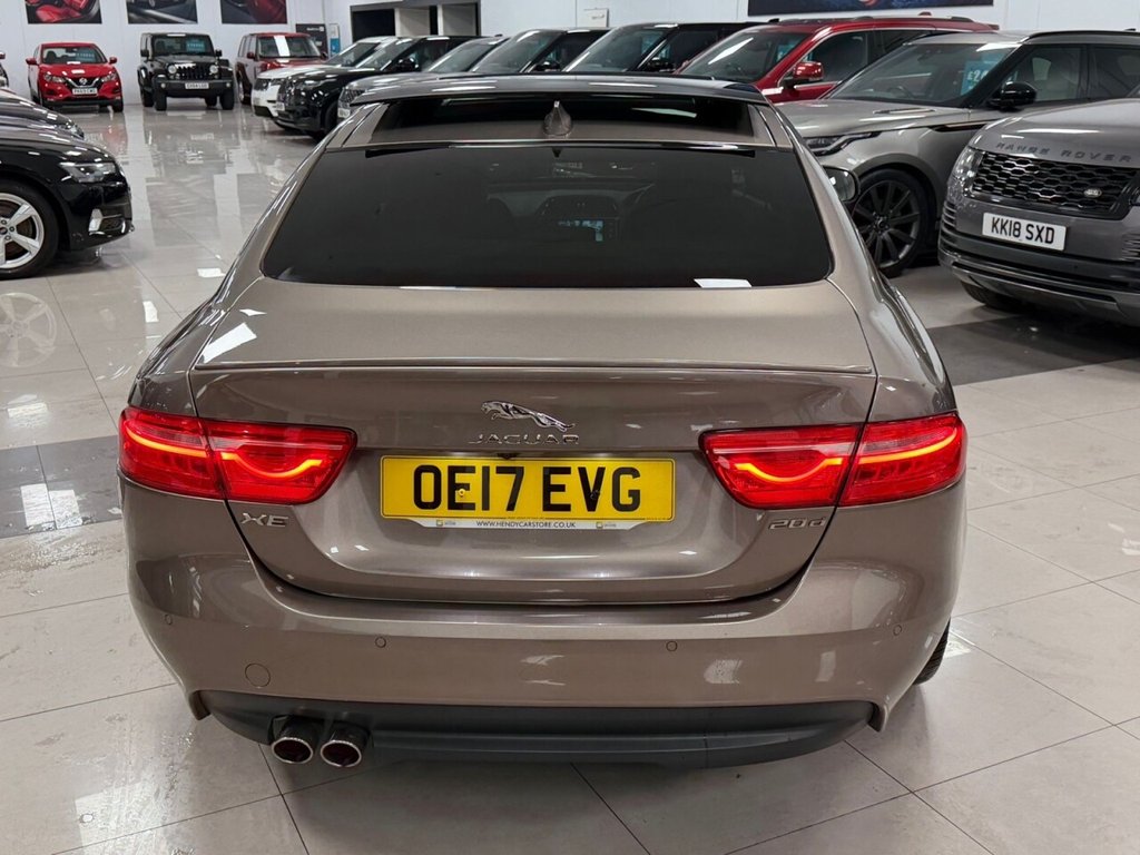 Used Jaguar XE 2017 for sale - 76496323: Photo 5
