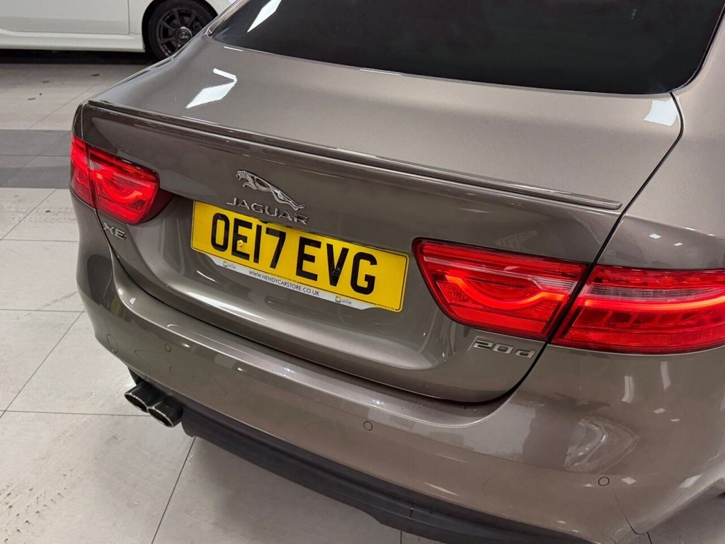Used Jaguar XE 2017 for sale - 76496323: Photo 6