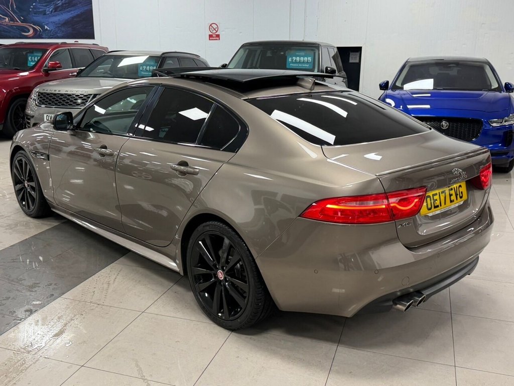 Used Jaguar XE 2017 for sale - 76496323: Photo 7