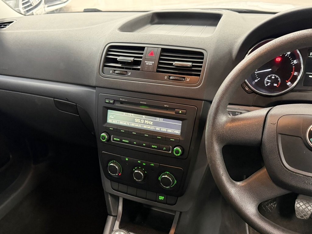 Used Skoda Yeti 2012 for sale - 76783931: Photo 28