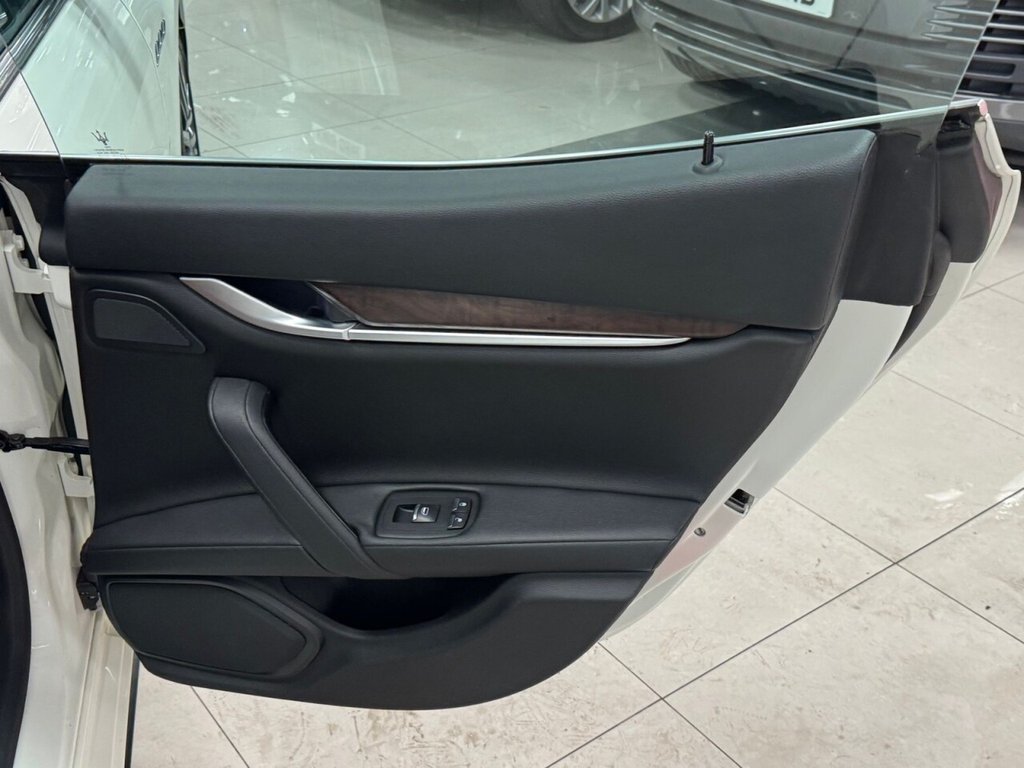 Used Maserati Ghibli 2014 for sale - 76235803: Photo 37