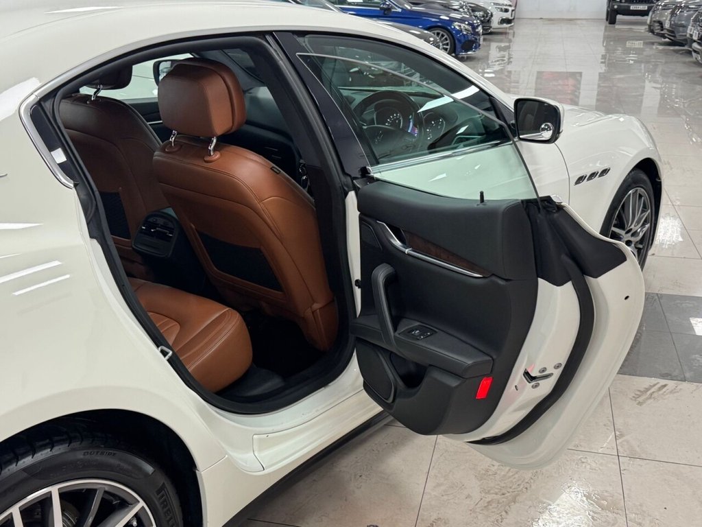 Used Maserati Ghibli 2014 for sale - 76235803: Photo 38