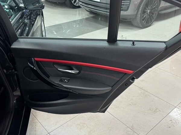 Used BMW 3 Series 2017 for sale - 76235485: Photo 32