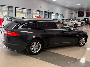 Used Jaguar XF 2013 for sale - 79438198: Photo