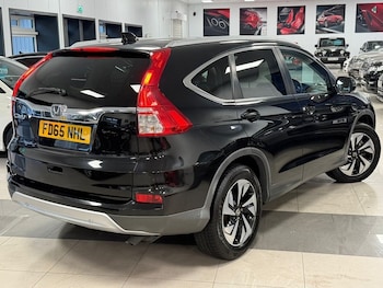 Used Honda CR-V 2015 for sale - 76210775: Photo