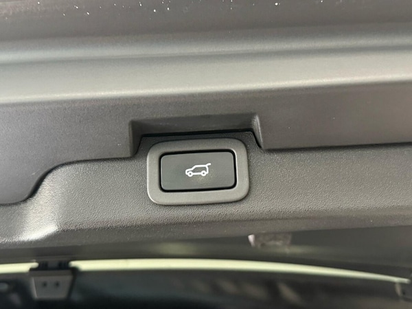 Used Land Rover Discovery 2019 for sale - 73831655: Photo 10
