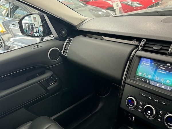 Used Land Rover Discovery 2019 for sale - 73831655: Photo 30