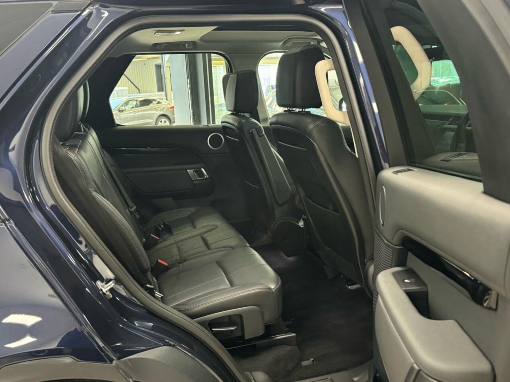 Vehicle 33