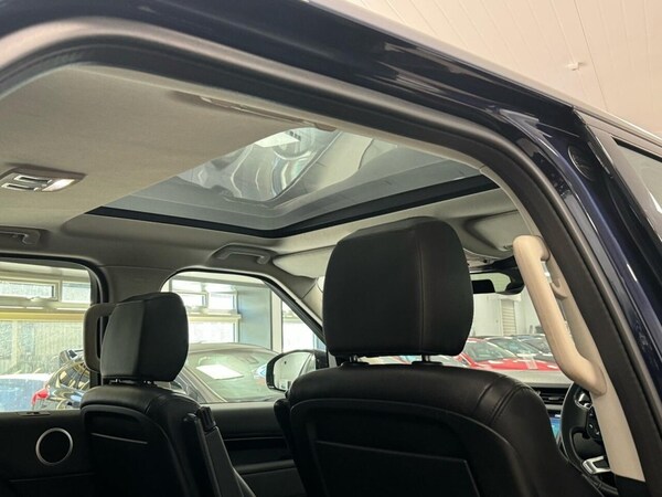Used Land Rover Discovery 2019 for sale - 73831655: Photo 35