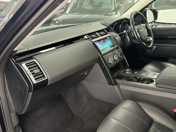 Used Land Rover Discovery 2019 for sale - 73831655: Photo 46