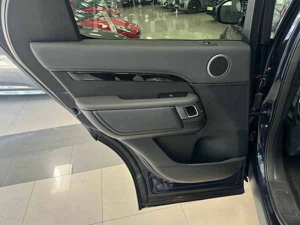 Used Land Rover Discovery 2019 for sale - 73831655: Photo 50
