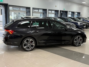 Used Skoda Octavia 2024 for sale - 76768068: Photo