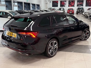 Used Skoda Octavia 2024 for sale - 76768068: Photo