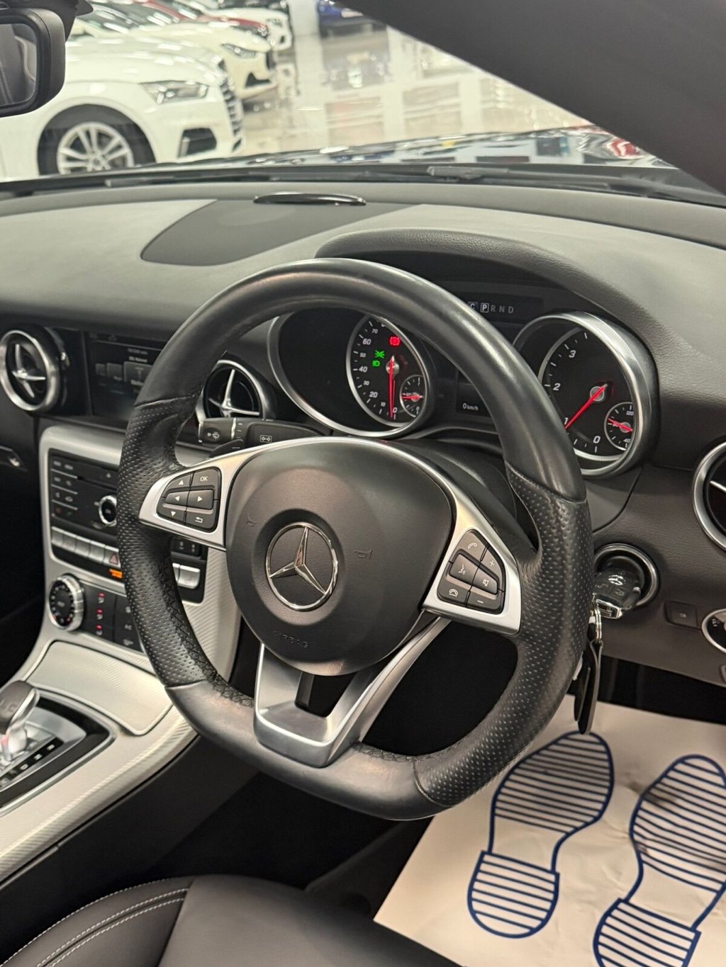 Used Mercedes-Benz SLC 2017 for sale - 77313173: Photo 32