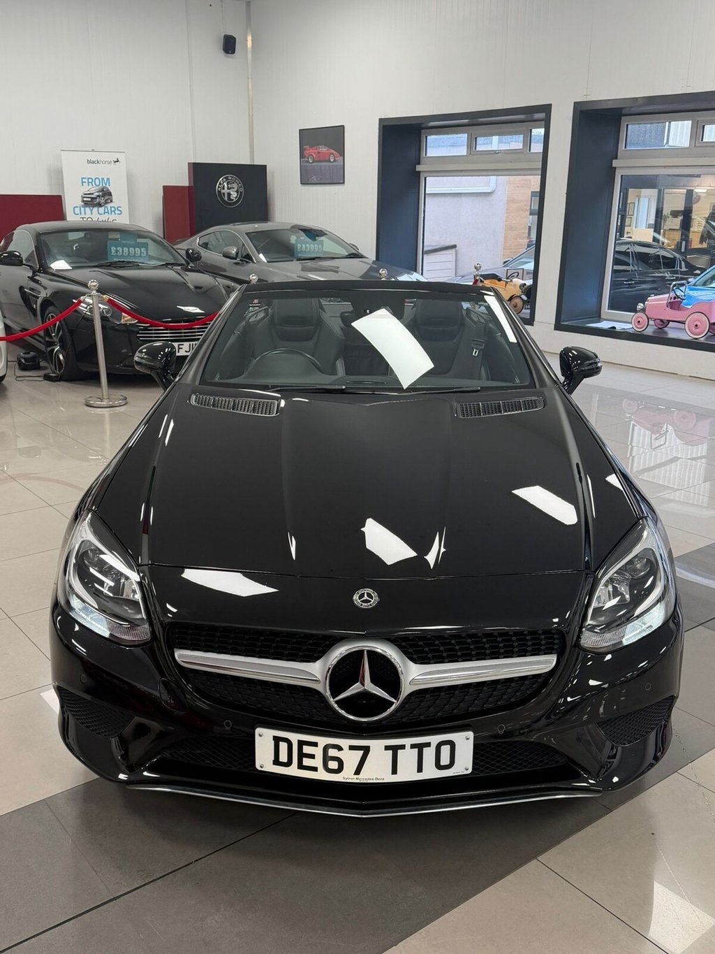 Used Mercedes-Benz SLC 2017 for sale - 77313173: Photo 8