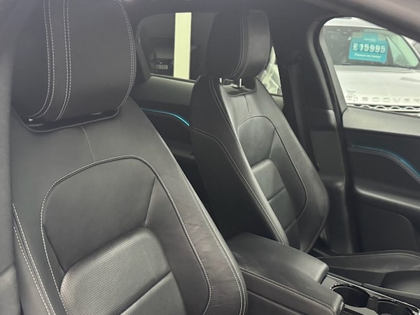 Used Jaguar F-Pace 2017 for sale - 76106024: Photo 28
