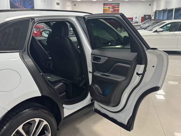 Used Jaguar F-Pace 2017 for sale - 76106024: Photo 36