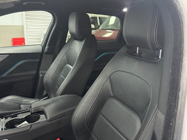 Used Jaguar F-Pace 2017 for sale - 76106024: Photo 47
