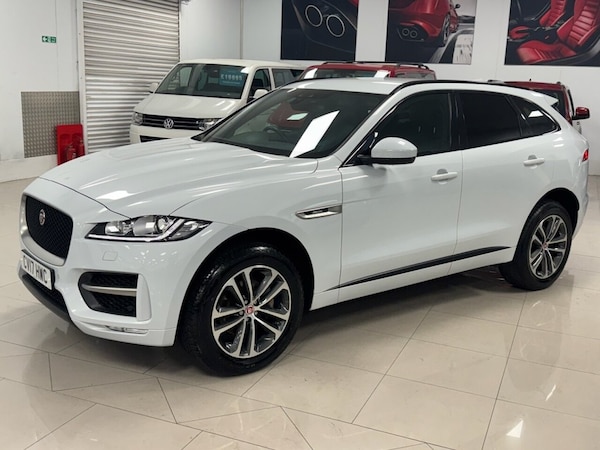Used Jaguar F-Pace 2017 for sale - 76106024: Photo 7