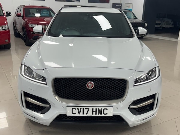 Used Jaguar F-Pace 2017 for sale - 76106024: Photo 8
