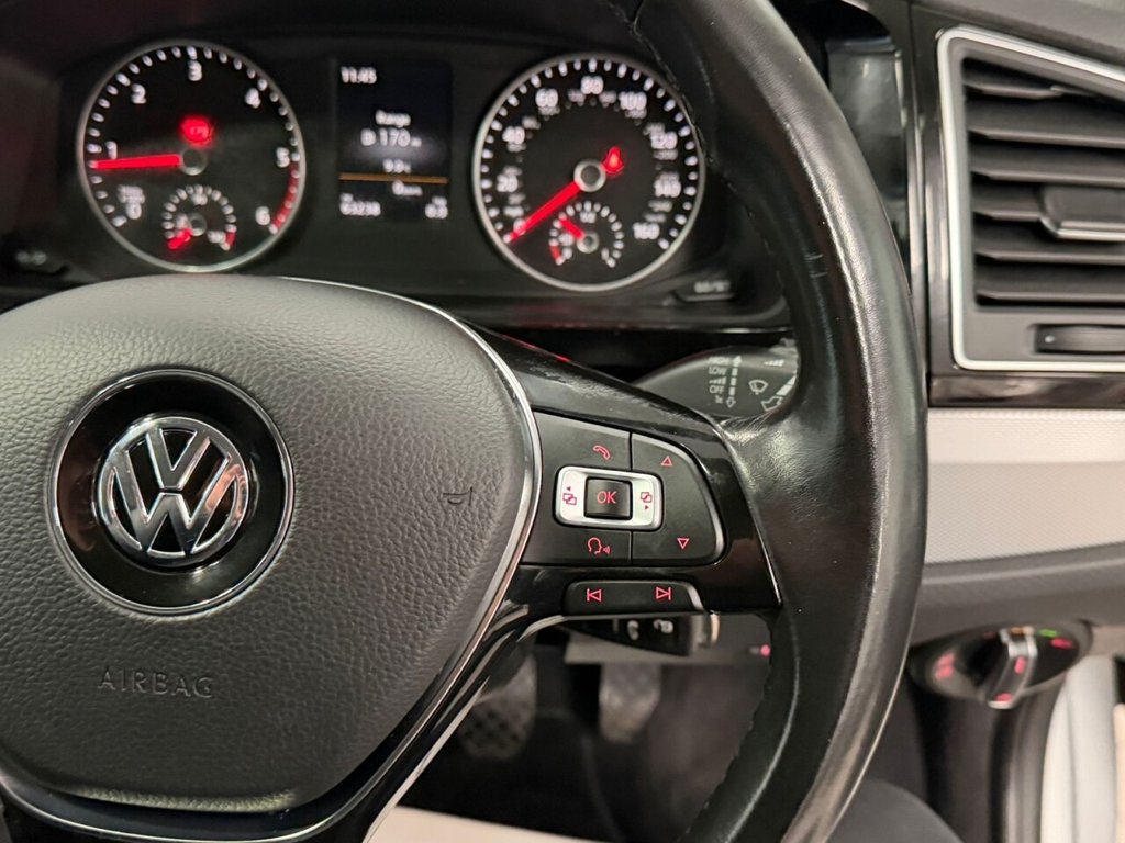 Used Volkswagen Caravelle 2016 for sale - 77369371: Photo 41