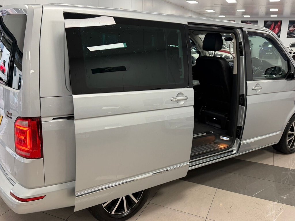 Used Volkswagen Caravelle 2016 for sale - 77369371: Photo 6