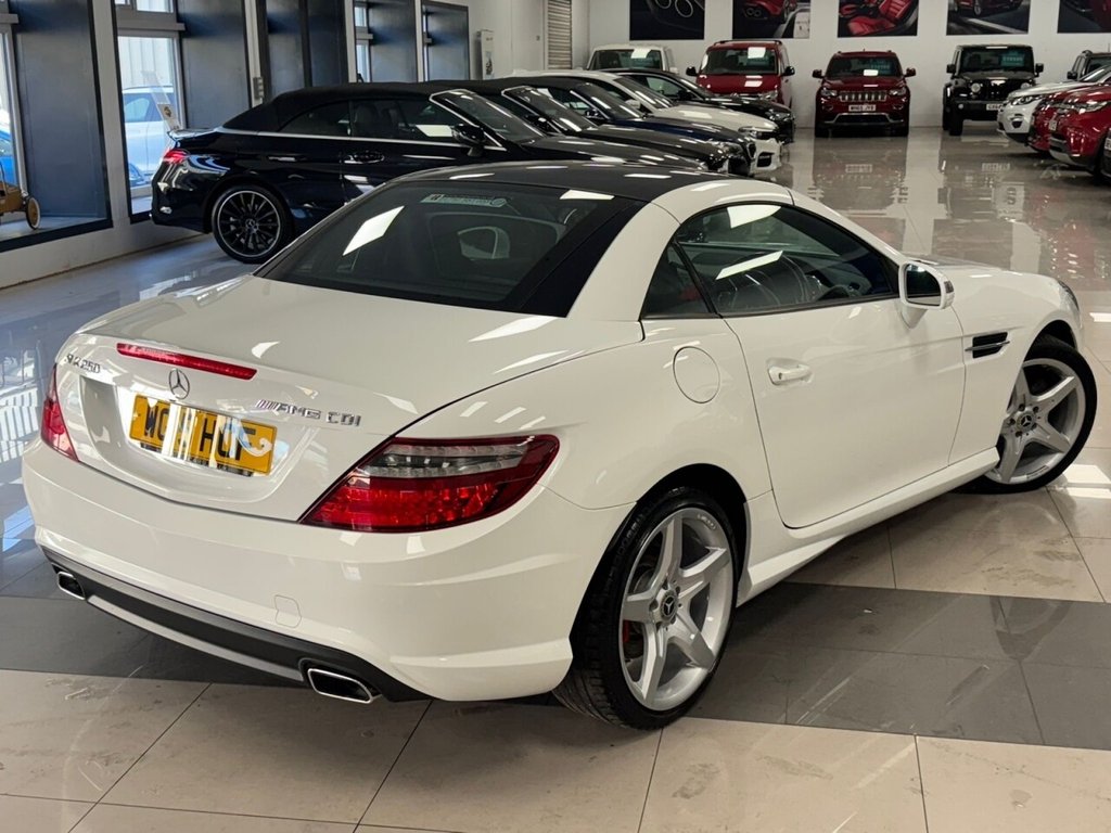Used Mercedes-Benz SLK 2015 for sale - 76105950: Photo 29